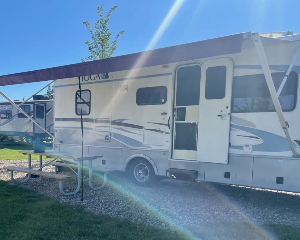Class C RV for Rent in Eagle River, Alaska