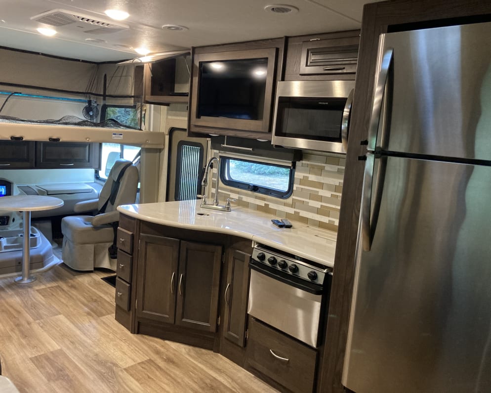2019 Forest River Coachmen Mirada Class A for rent in Springfield Missouri
