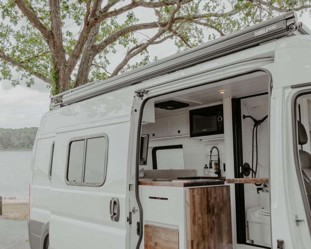 2022 Dodge Promaster 2500 available for rent in Springfield Missouri