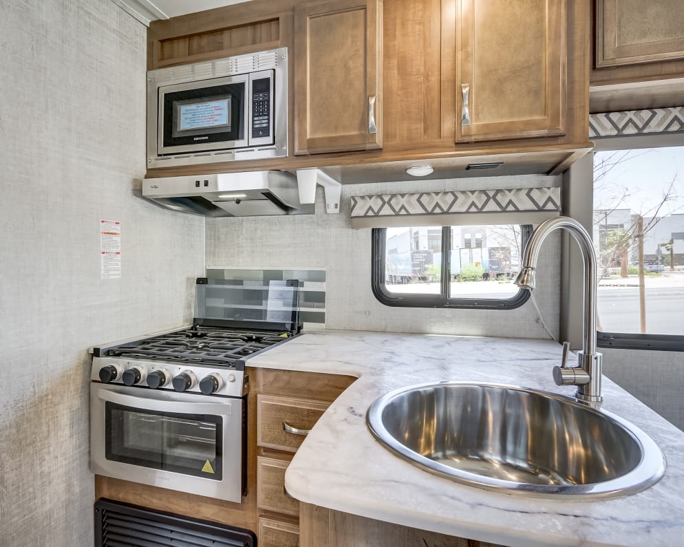 2020 Gulf Stream Conquest Class C for rent in Irvine California