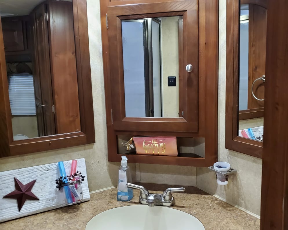 Travel Trailer RV for Rent in WILLIAMSBURG, Ohio