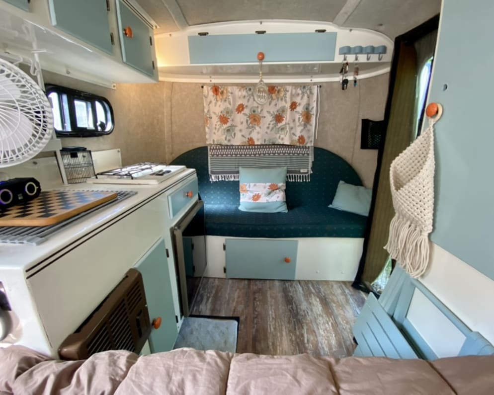 2000 Scamp Trailer  by Scamp for rent in 19119