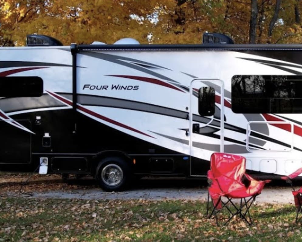 2022 Thor Four Winds available for rent in Roseville California