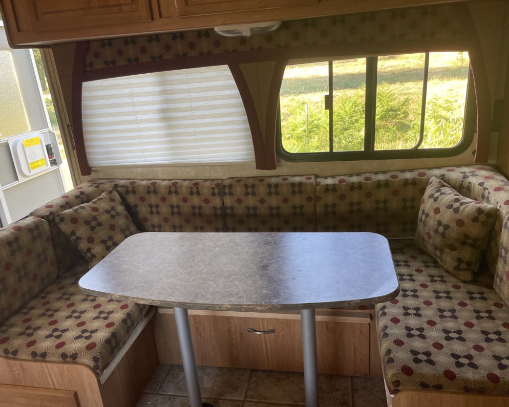 2010 Jayco Jay Feather Exp available for rent in Sandy Oregon
