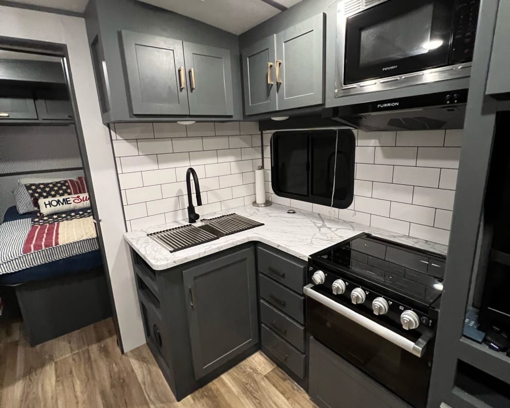 2022 KEYSTONE Keystone Bullet250 bhs available for rent in Wheatfield Indiana