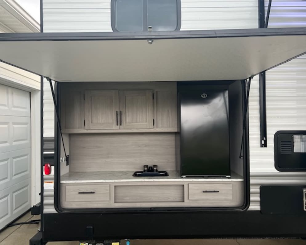 2022 Dutchmen Coleman Lantern Travel Trailer for rent in Raeford North Carolina