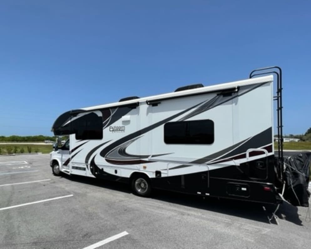 2020 Esteem  by Entegra Coach for rent in 33442