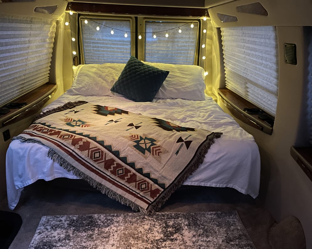 1999 Econoline 150  by Ford for rent in 99516