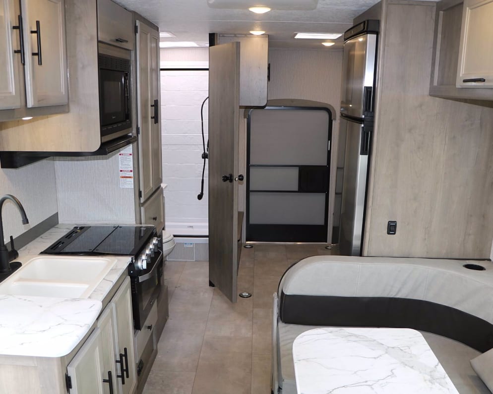 2022 Class C RV for Rent in La Grande, Oregon