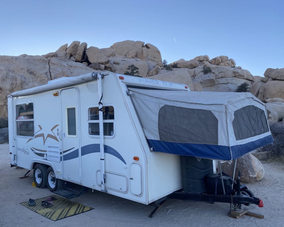2002 Starcraft Travel Star available for rent in Silverado California
