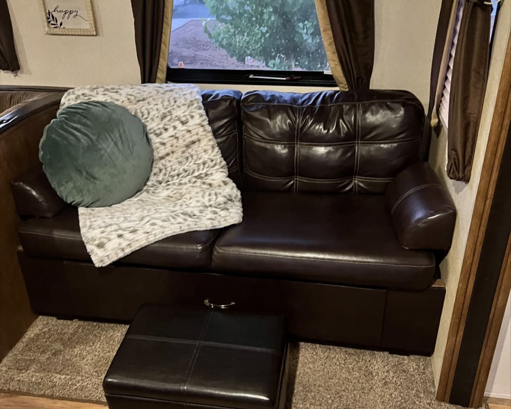 2017 Wildwood  by Forest River for rent in 92320-1302