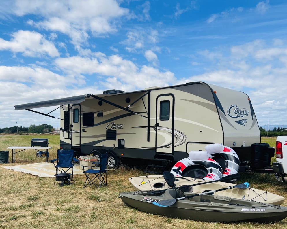 2016 Travel Trailer RV for Rent in Amity, Oregon