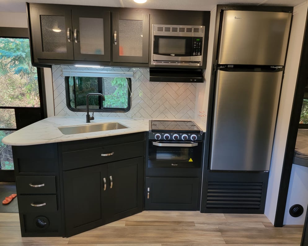 2022 Coachman Freedom Express available for rent in Aylmer Ontario