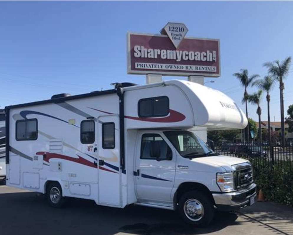 2018 Class C RV for Rent in Stanton, California
