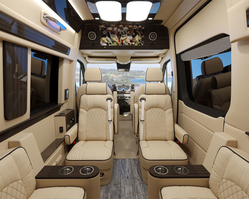 2022 Ultimate Toys Ultimate Cruiser Class B for rent in Rochester Hills Michigan