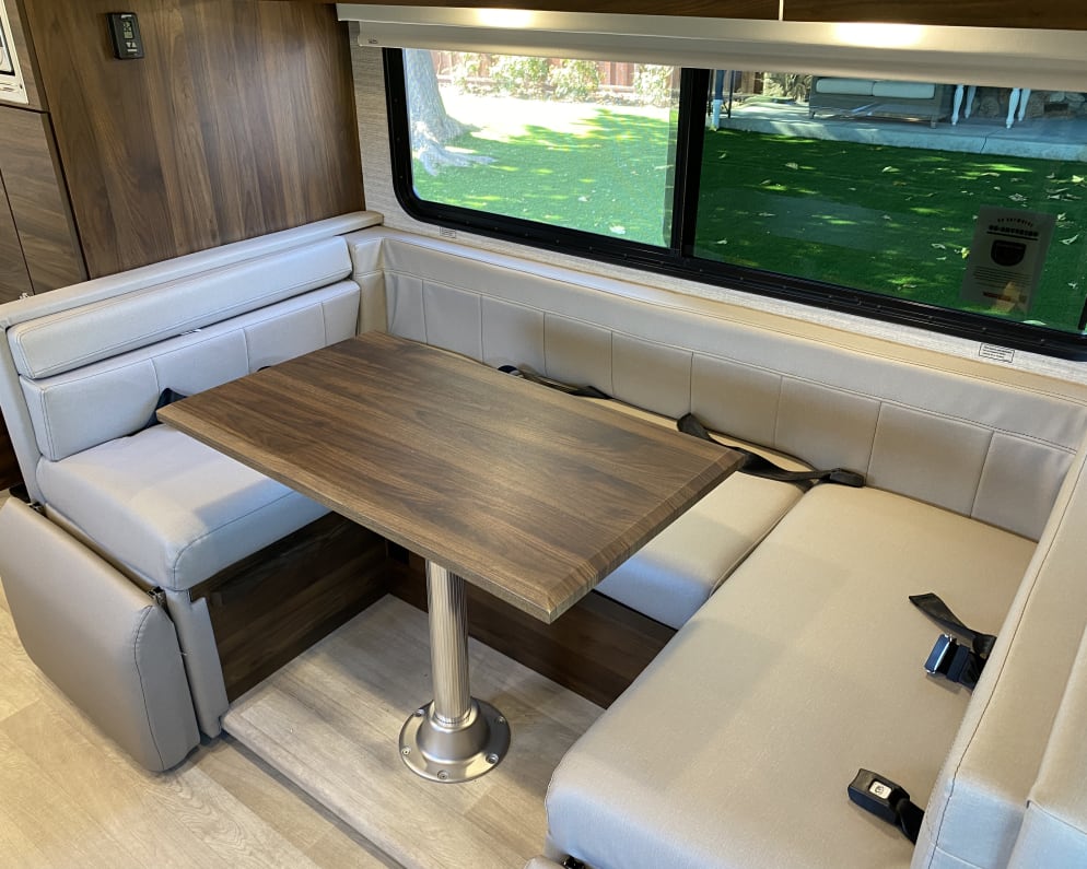 2022 View  by Winnebago for rent in 94560