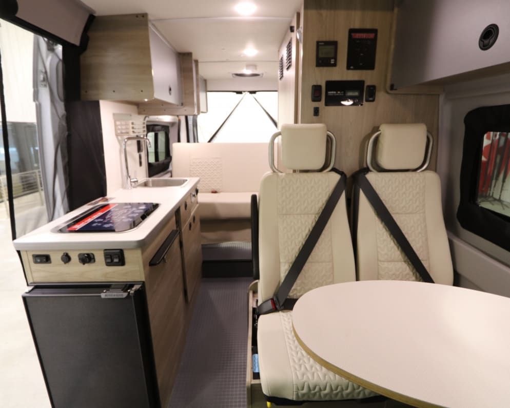 2022 Winnebago Solis available for rent in Wailuku Hawaii