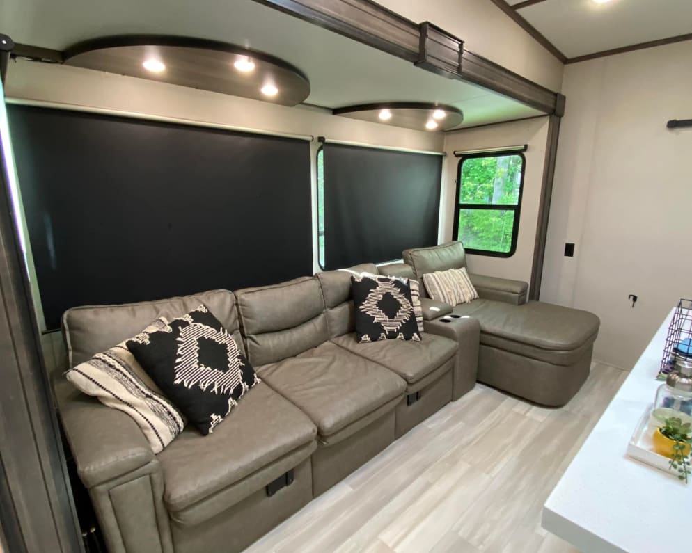 2021 Grand Design Solitude