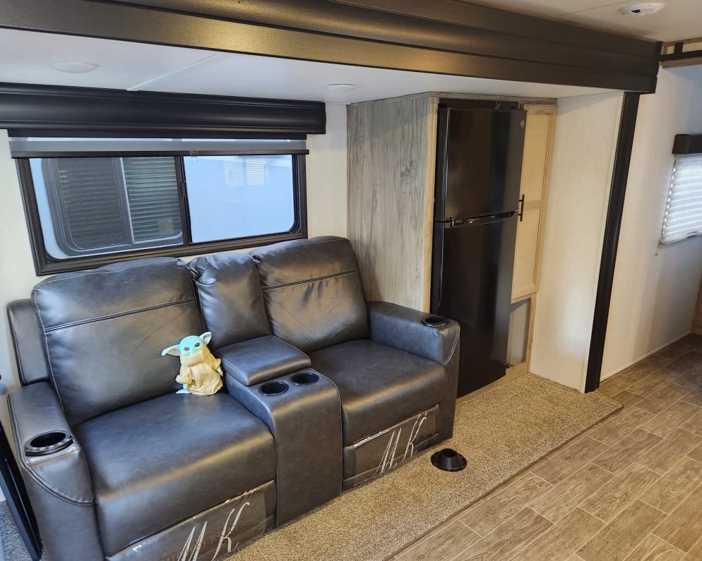 2022 Cherokee Alpha Wolf  by Forest River for rent in 28120