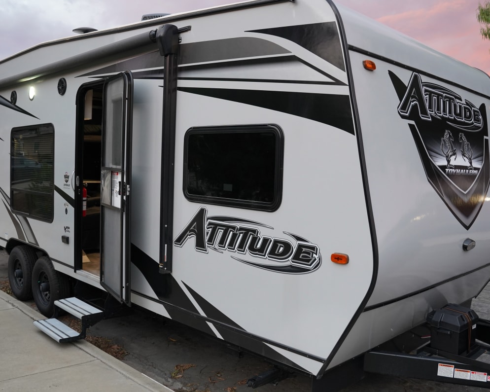 2022 Toy Hauler RV for Rent in Norwalk, CA