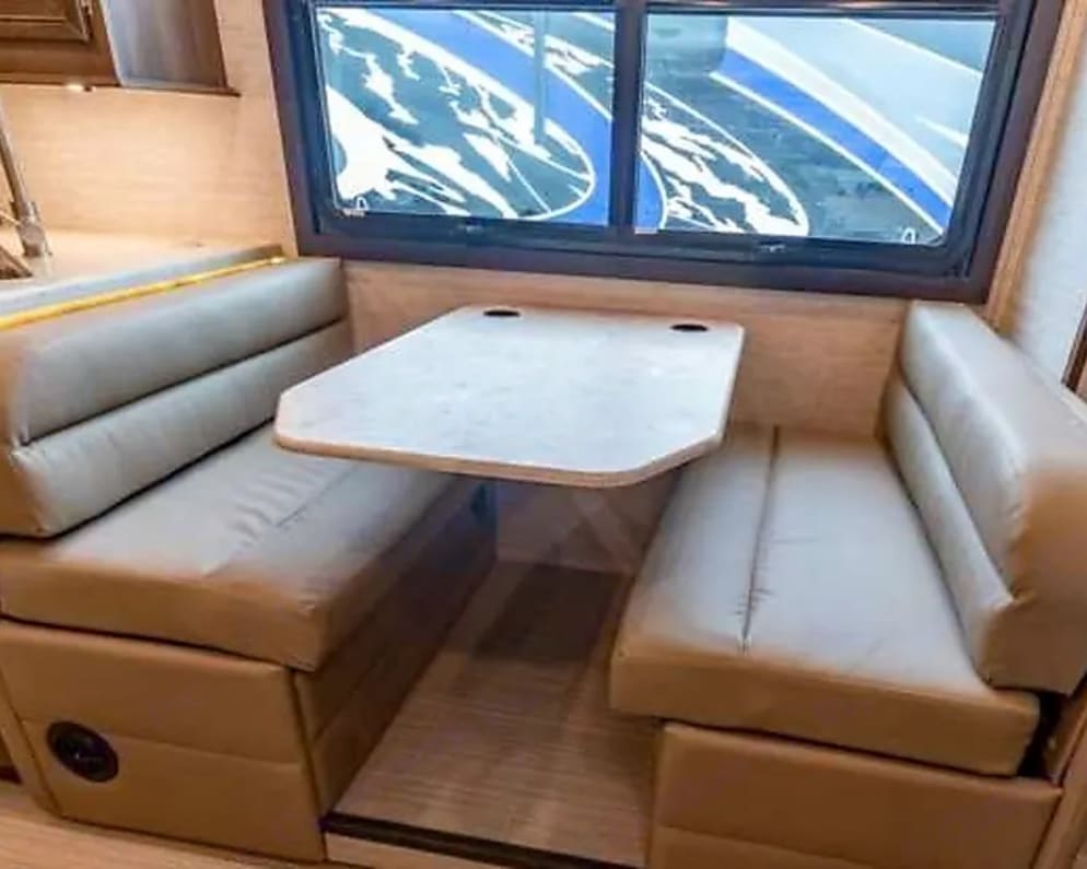 2021 Entegra Coach Esteem Class C for rent in Mansfield Texas