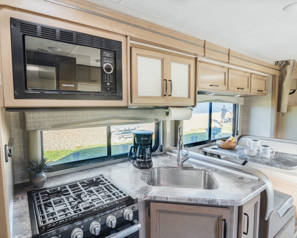 2022 Thor Chateau Class C for rent in cary North Carolina