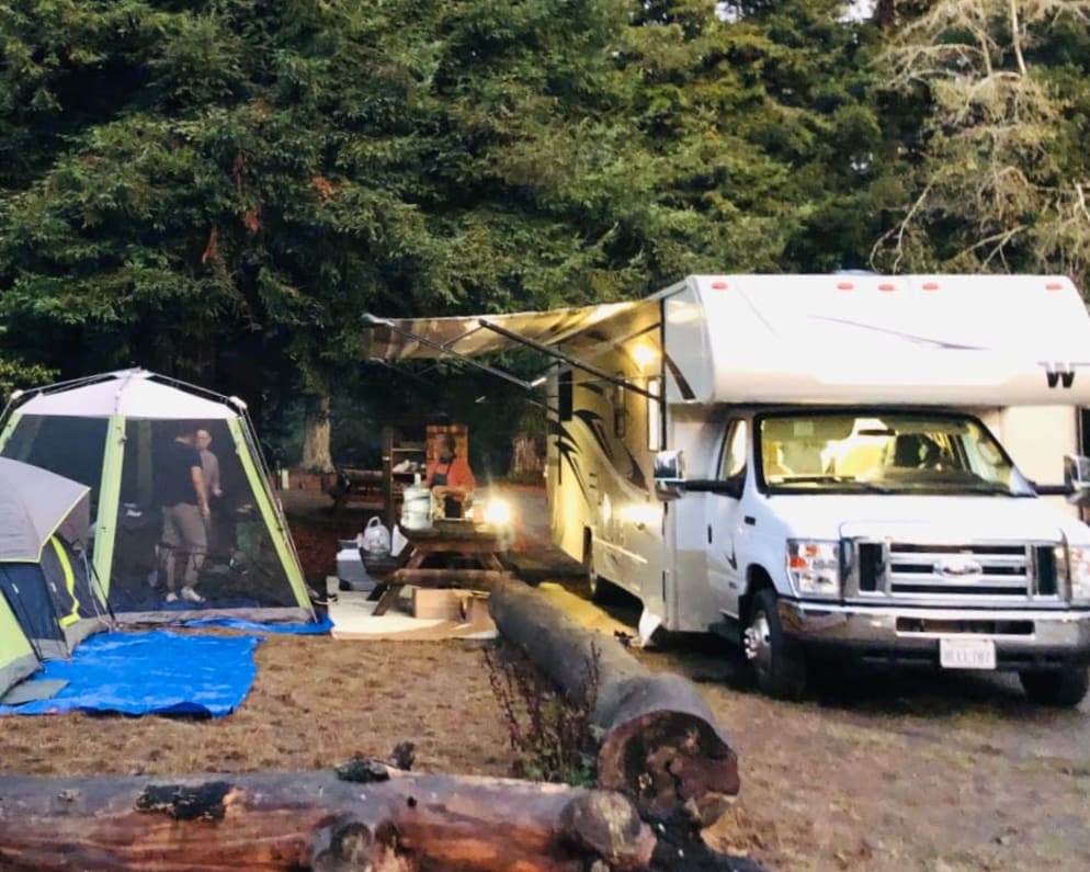 2020 Winnebago Minnie Winnie available for rent in Elk Grove California