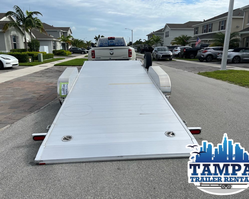 2023 Toy Hauler RV for Rent in Gibsonton, Florida