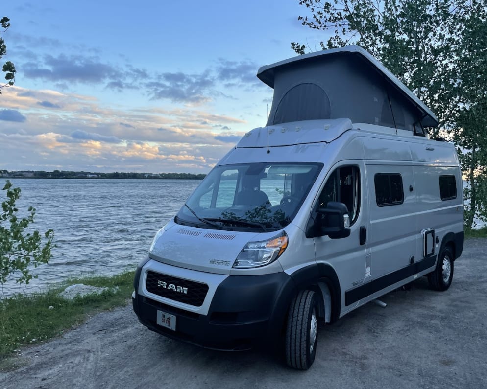 2023 Winnebago Solis 59P
