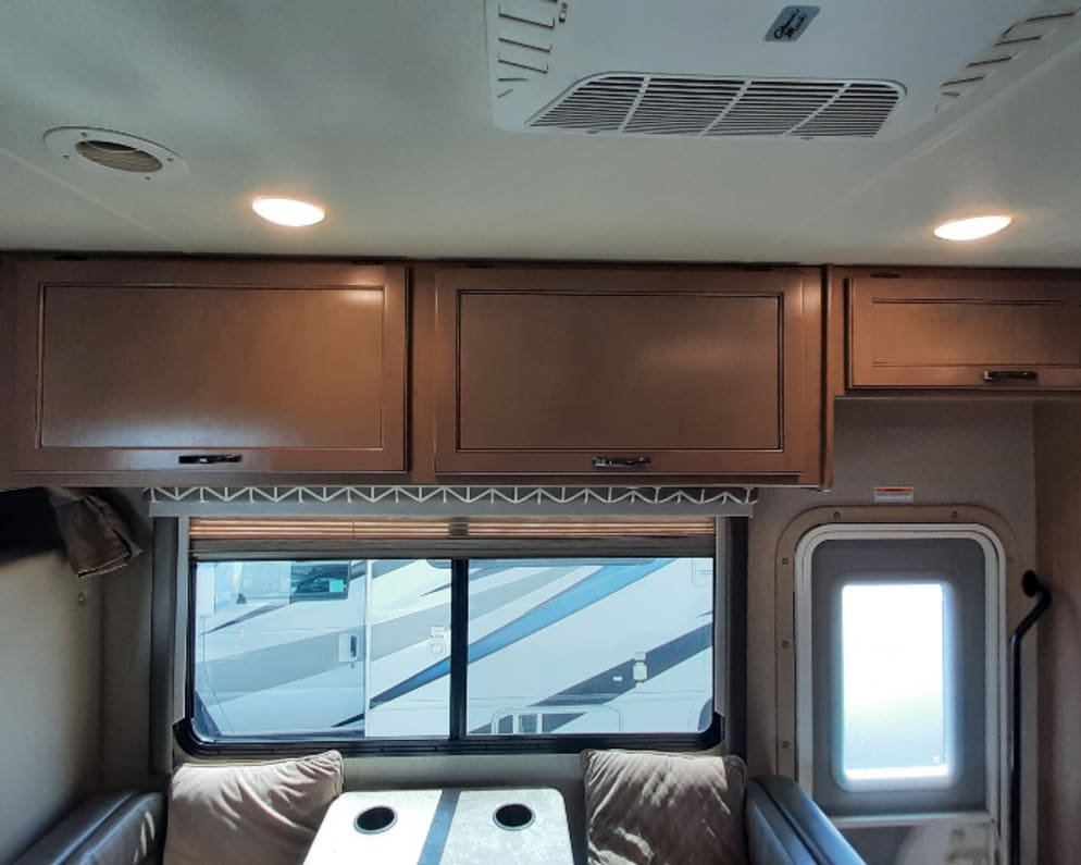 2020 Thor Daybreak available for rent in Phoenix Arizona