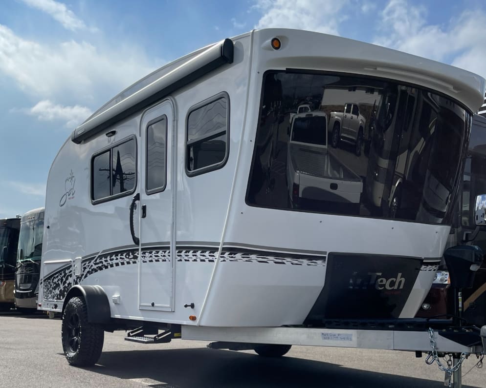 2022 Travel Trailer RV for Rent in Marysville, Washington