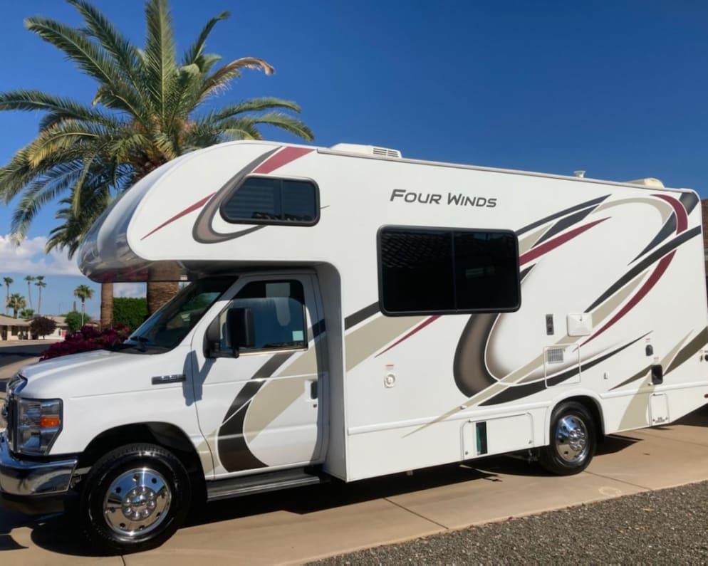 2021 Class C RV for Rent in Peoria, Arizona