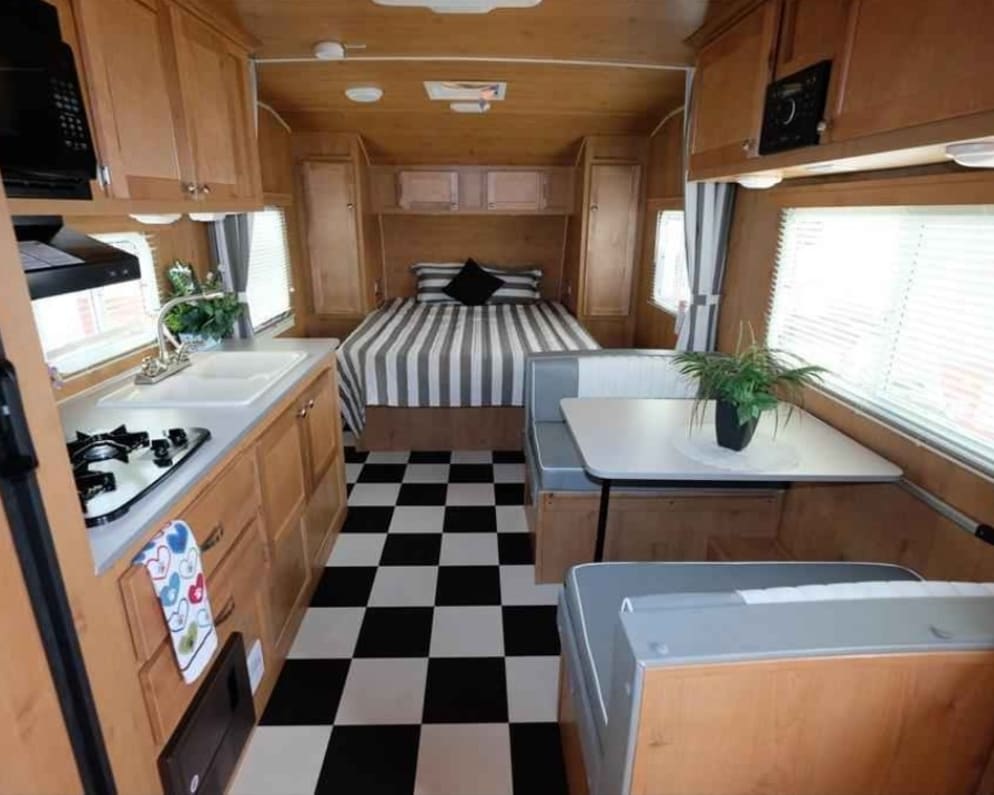 2019 Riverside RV Retro Travel Trailer for rent in Yakima Washington