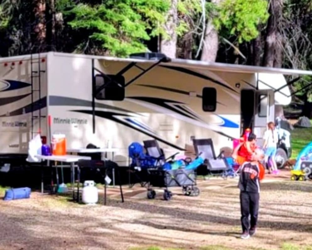 2020 Winnebago Minnie Winnie Class C for rent in Elk Grove California