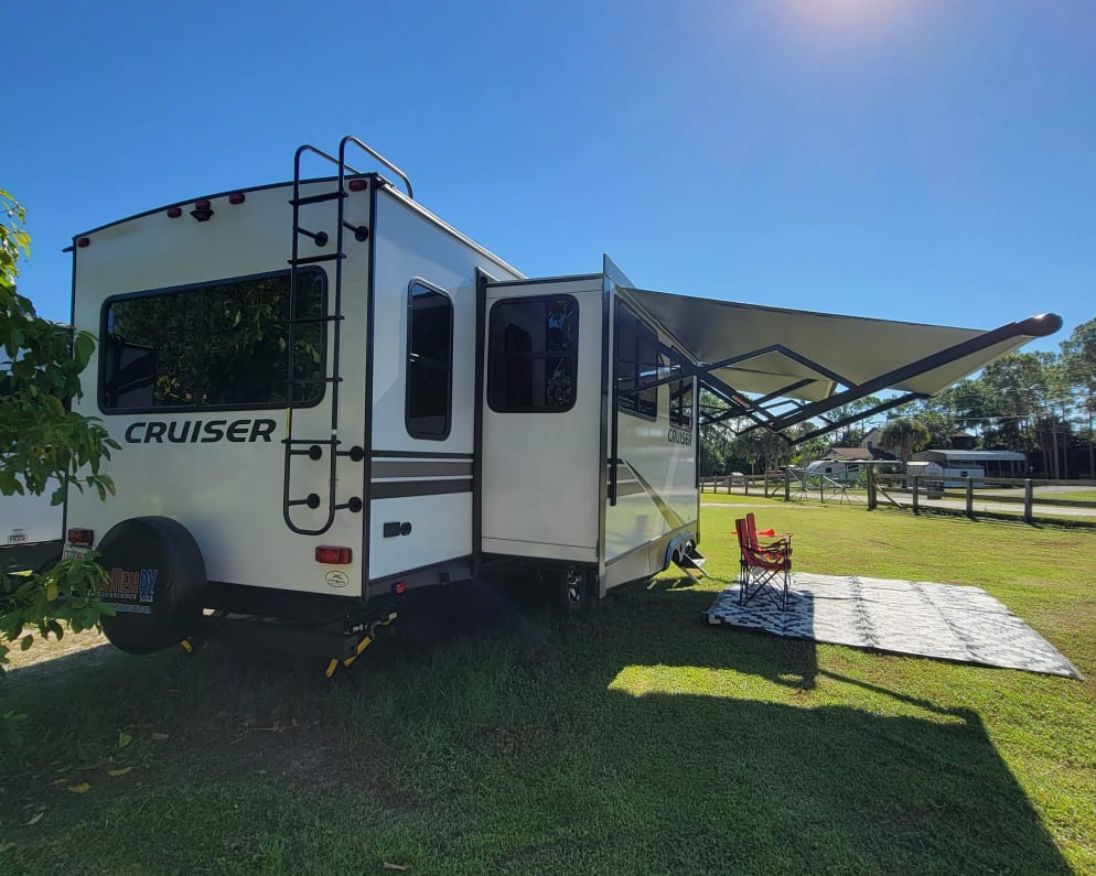 2022 Travel Trailer RV for Rent in loxahatchee, Florida