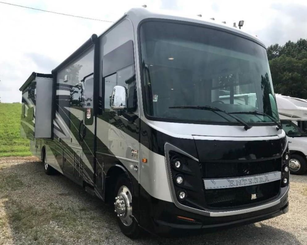 2023 Entegra Coach Vision XL available for rent in Las Vegas Nevada