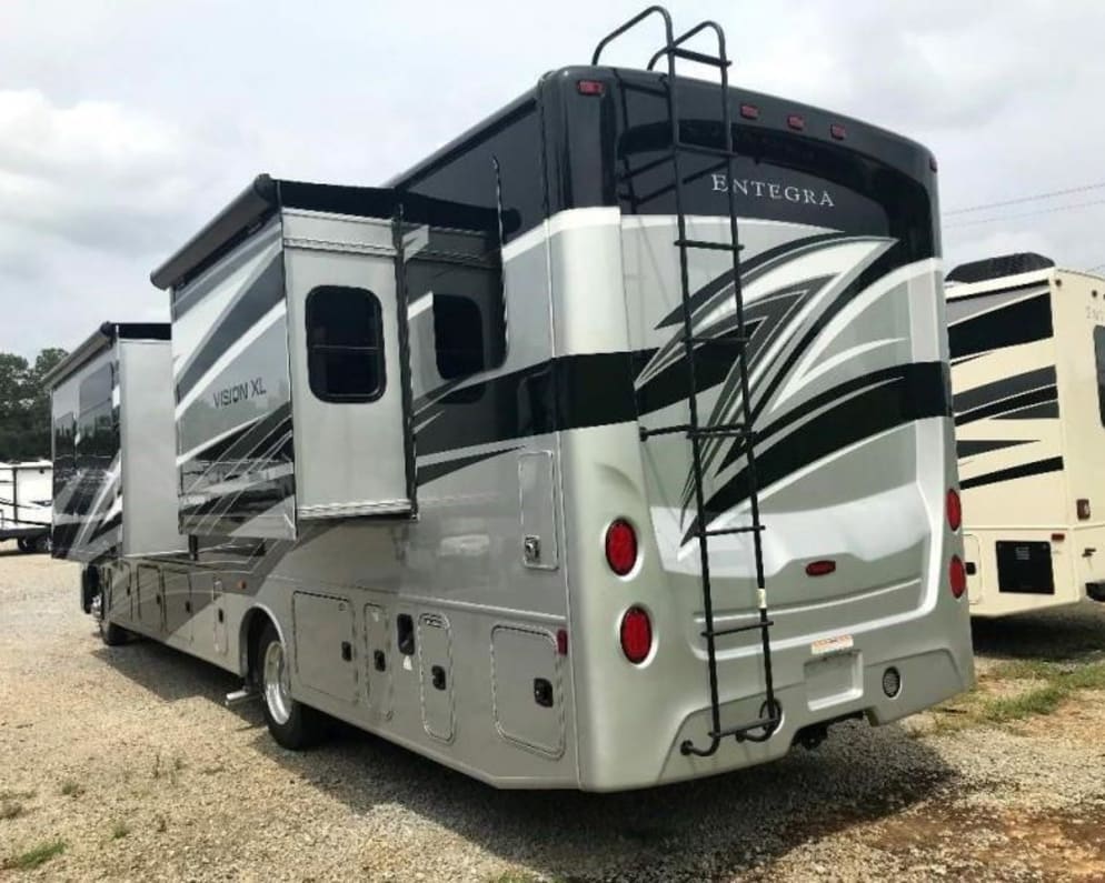 2023 Entegra Coach Vision XL