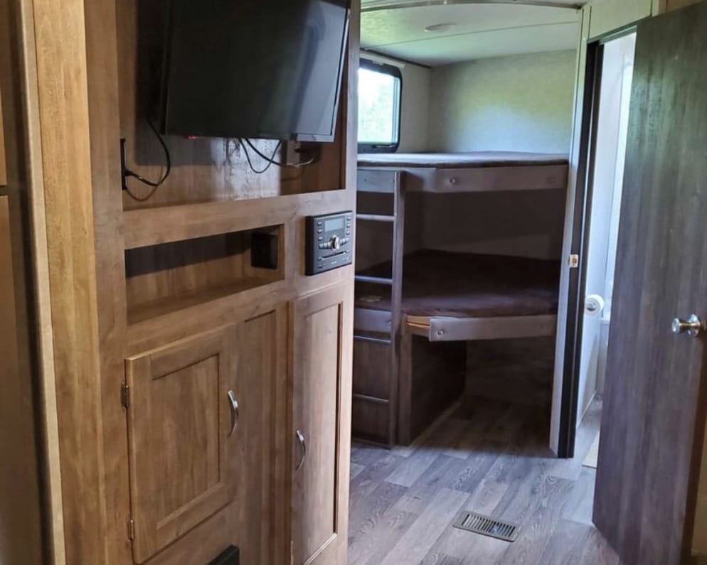 2017 Forest River Vibe Travel Trailer for rent in Kathleen Georgia