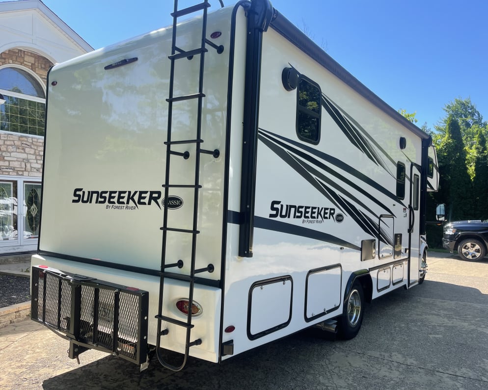 Class C RV for Rent in Alden, New York