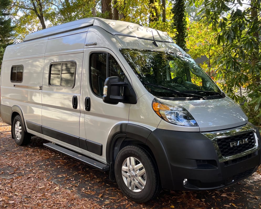2023 Winnebago Solis PX