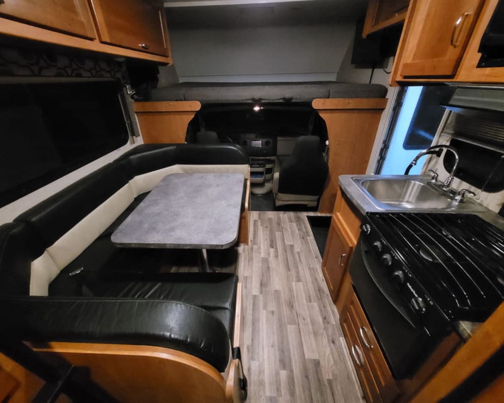 2018 Winnebago Minnie Winnie Class C for rent in Plumas Lake California