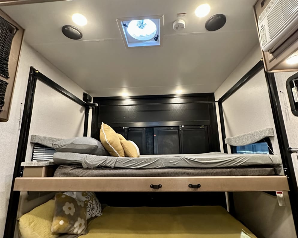 2023 Outlaw  by Thor Motor Coach for rent in 91605