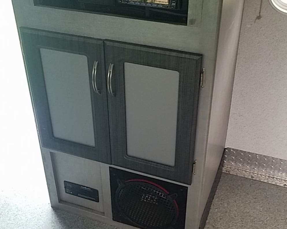 2008 Fifth Wheel RV for Rent in Marysville, WA