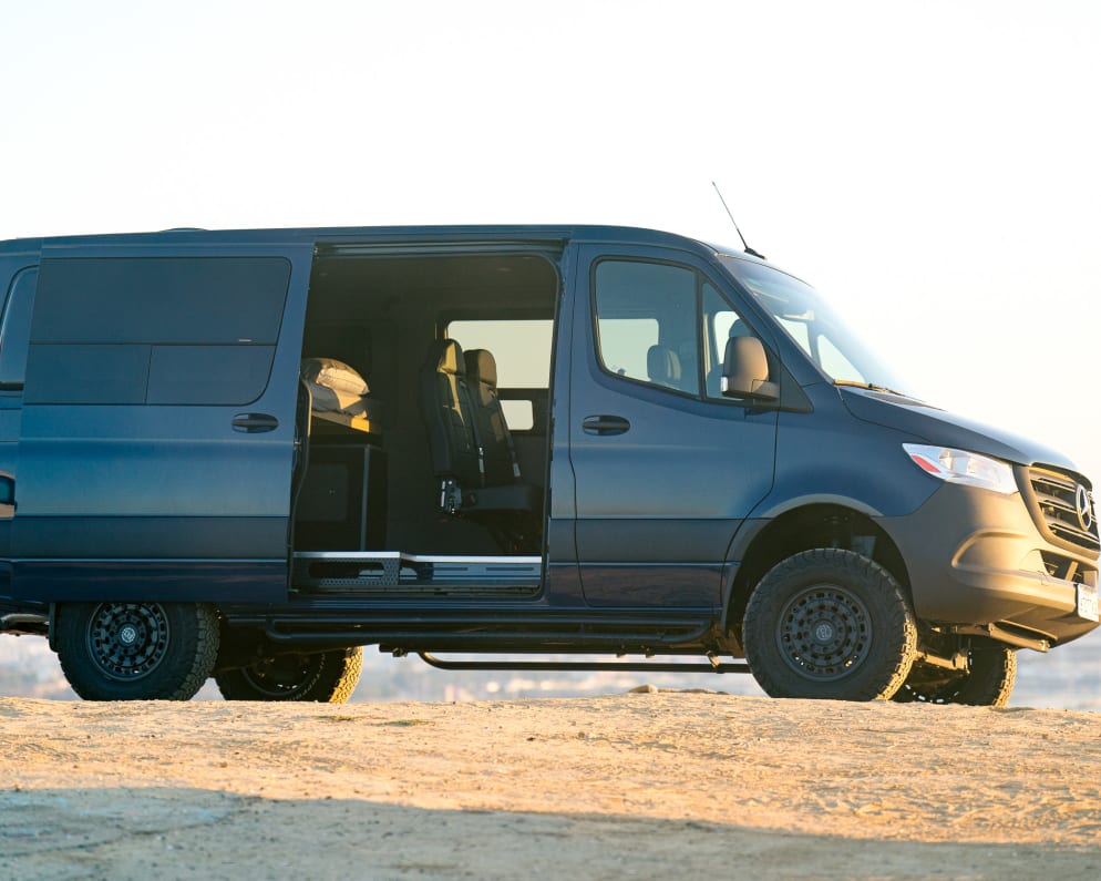 Class B RV for Rent in Long Beach, California