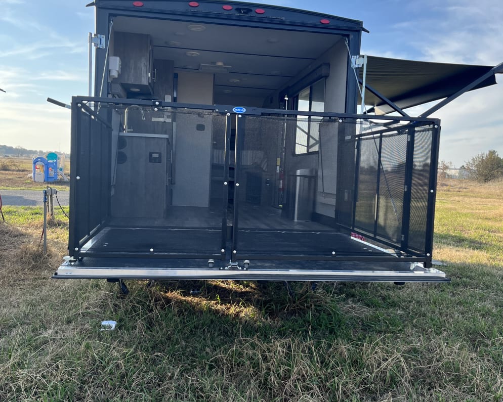 2021 Travel Trailer RV for Rent in Arkoma, Oklahoma