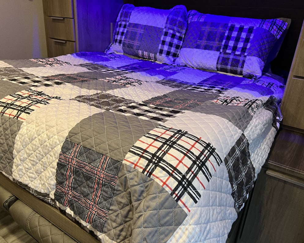 2021 Imagine XLS  by Grand Design for rent in 49130