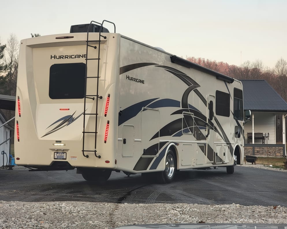 Class A RV for Rent in Clay City, Kentucky