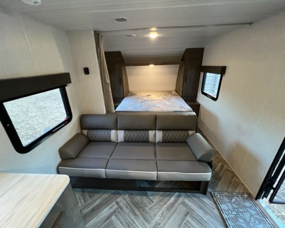 2022 Evo Select 268BH  by Forest River for rent in 93105