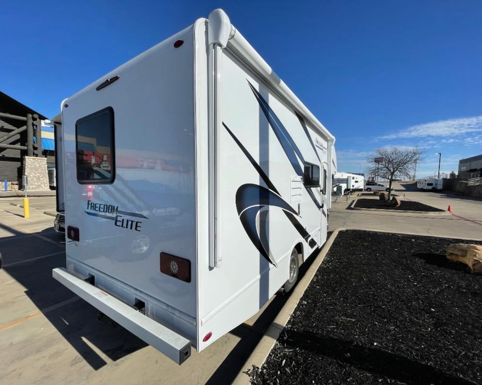2022 Thor Freedom Elite available for rent in Newcastle Washington