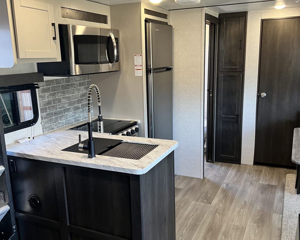 Travel Trailer RV for Rent in Spring creek, Nevada